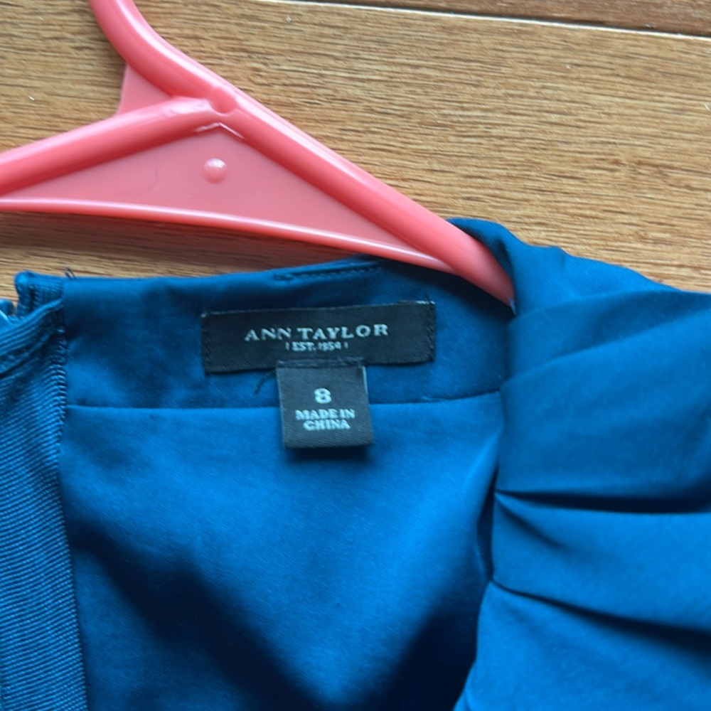 Ann Taylor Blue Sleeveless Tie Front Blouse - Picture 3 of 5